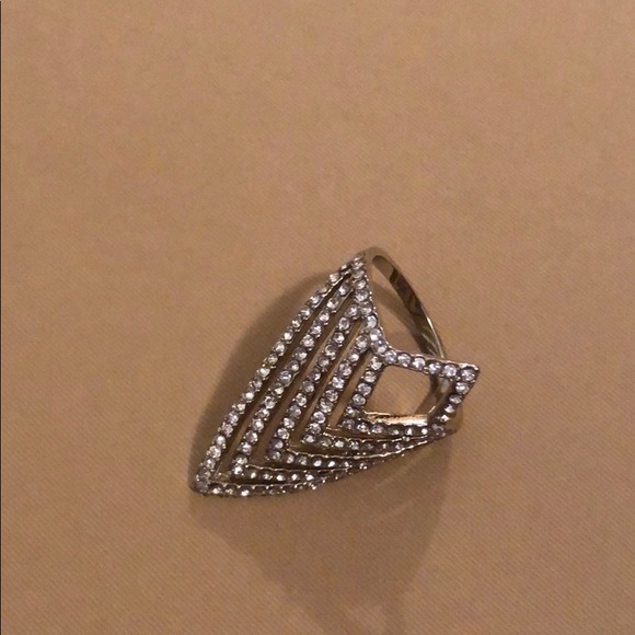 BCBG ring - Picture 1 of 2